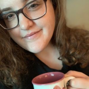 Meet your Posher, Gabrielle